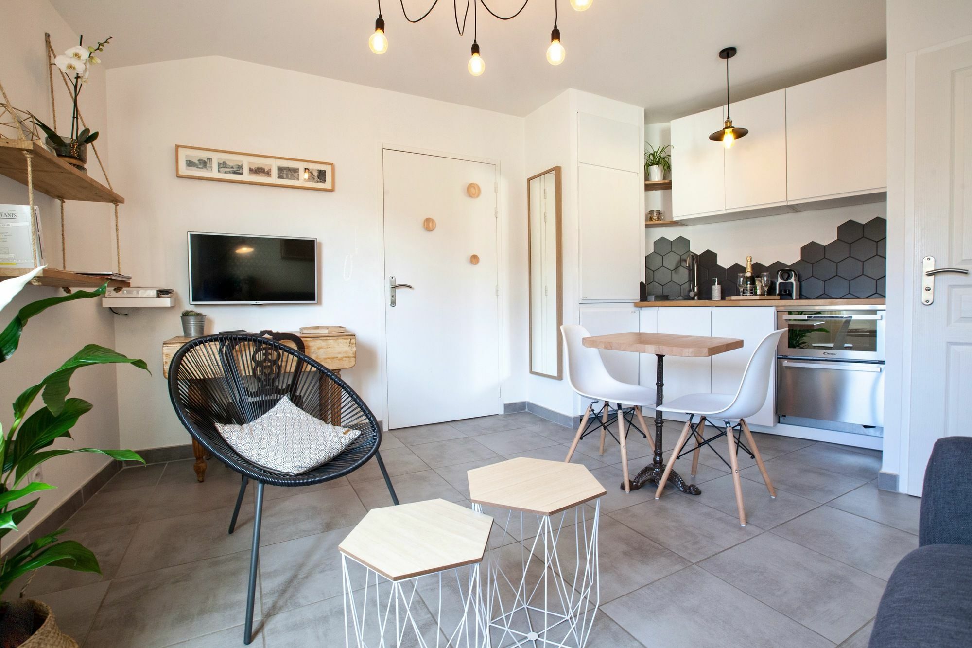 Home Chic Home - Les Toits De L'Argenterie Montpellier Exterior photo