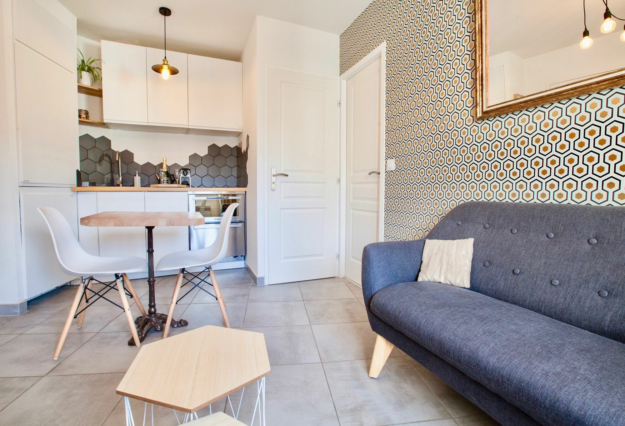 Home Chic Home - Les Toits De L'Argenterie Montpellier Exterior photo